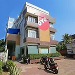 Oyo 1463 Surya Beach Inn